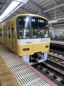 FD95D752-2E4E-41D5-925F-6FF3DFCE0DC0